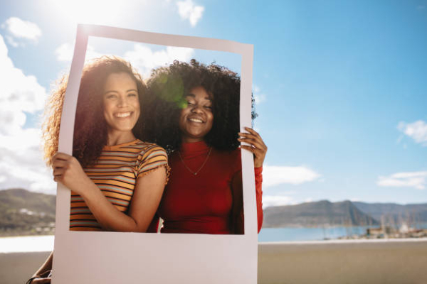 FIVE TIPS TO HYDRATE AND PROTECT YOUR HAIR IN SUMMER